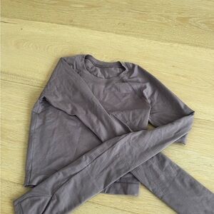 Lululemon Long Sleeve Top size 0